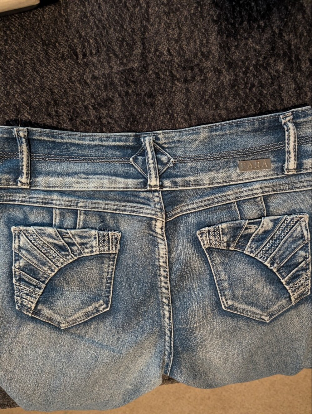 Vintage Y2K PARA Rhinestone Low Rise Bootcut Jeans Diamond Appliqué Size 13 - Picture 4 of 4